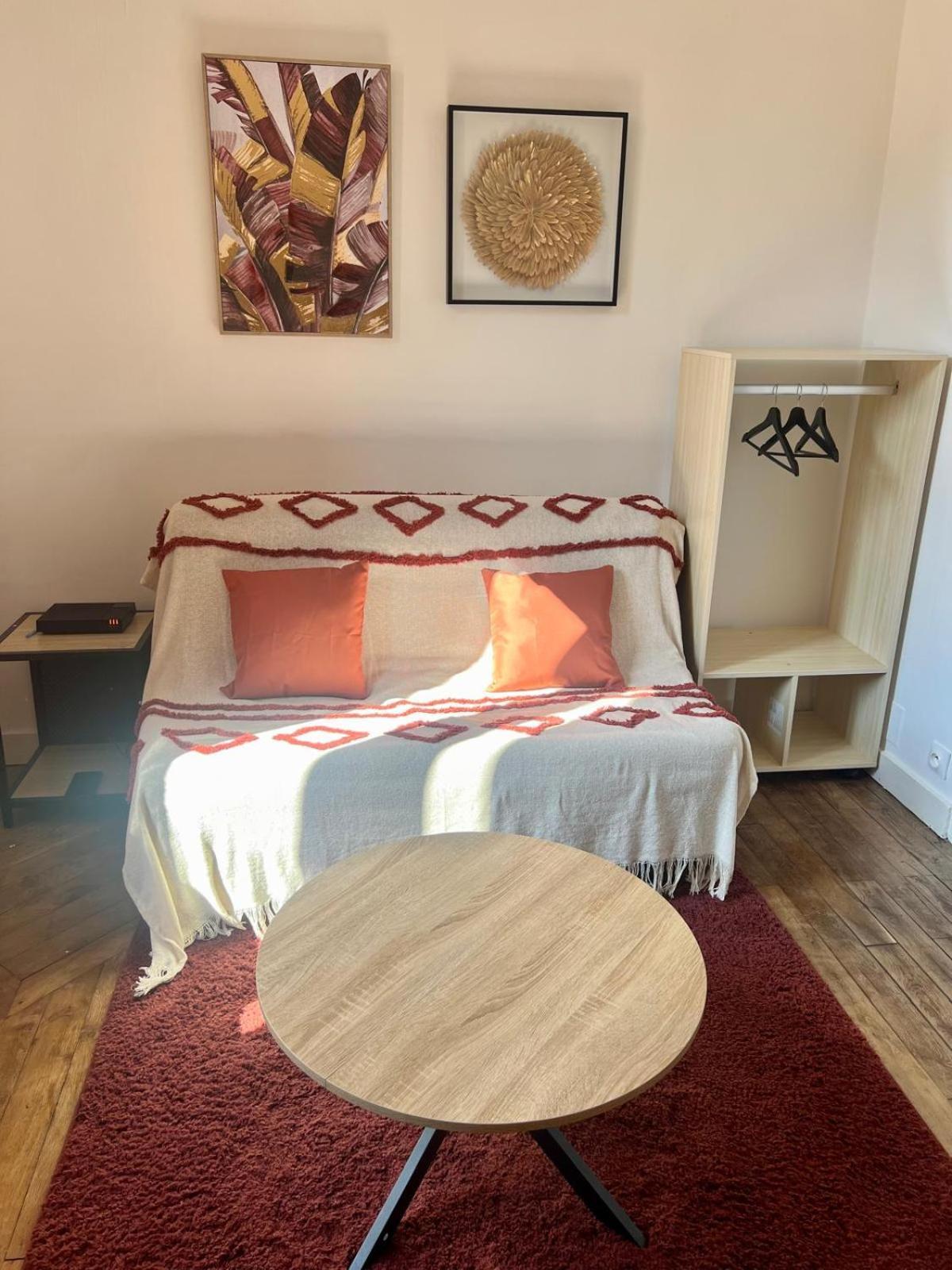 Charmant Studio A Poitiers Zewnętrze zdjęcie